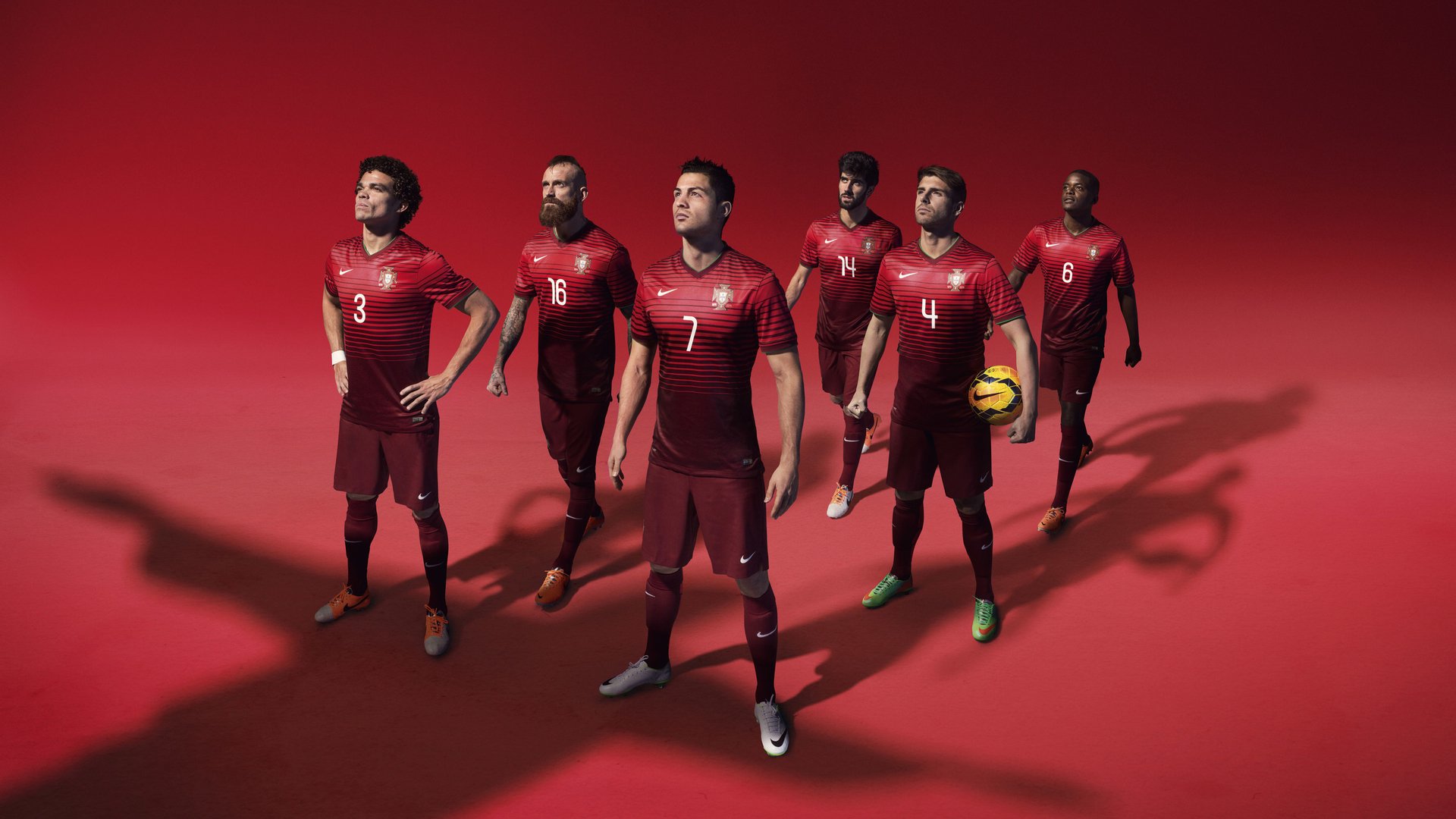 奥运周期关键战之夜,孔德舞台越大越强