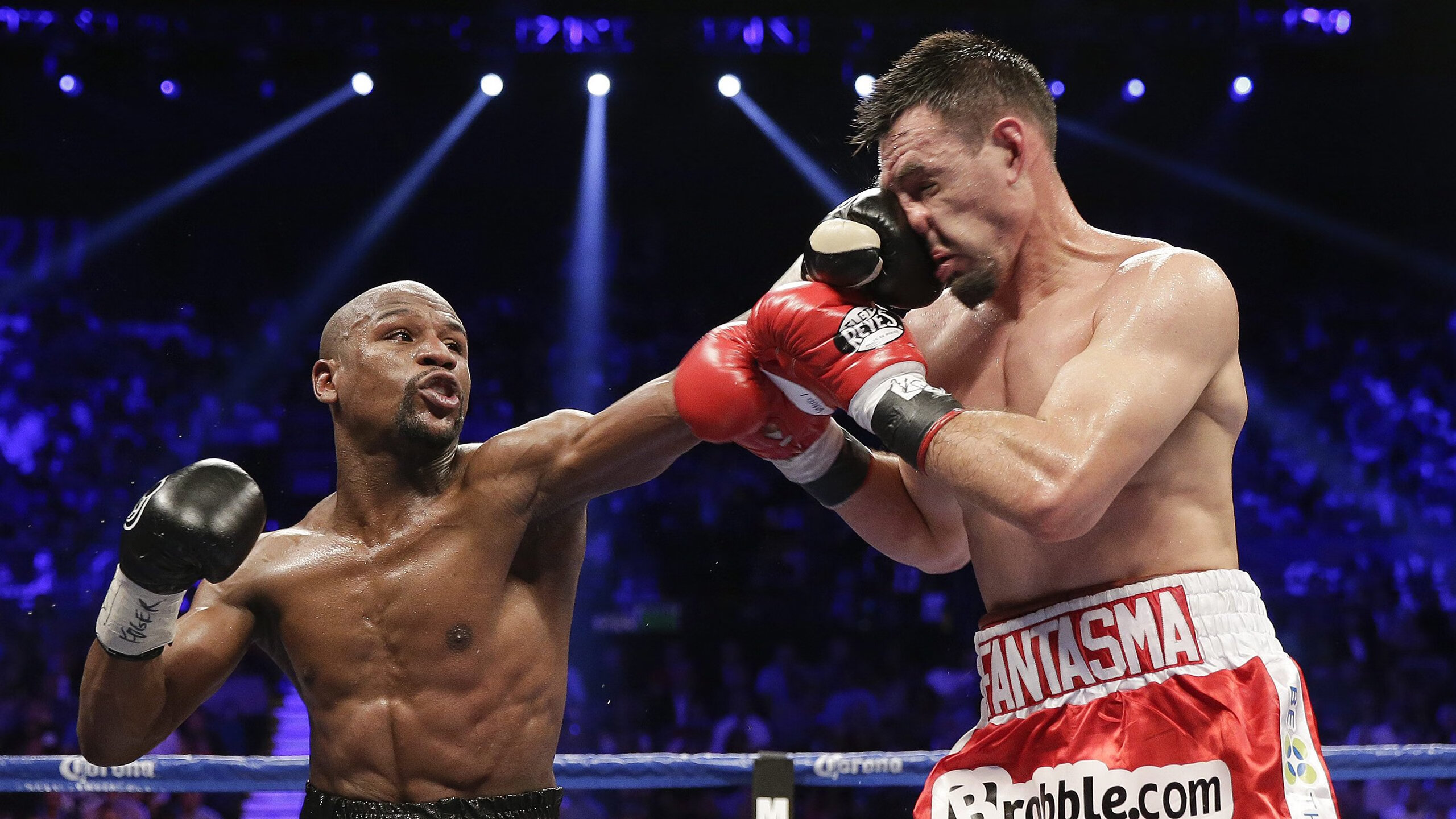 斯通斯,当英格兰的磐石,在法兰西的狂潮中定义伟大